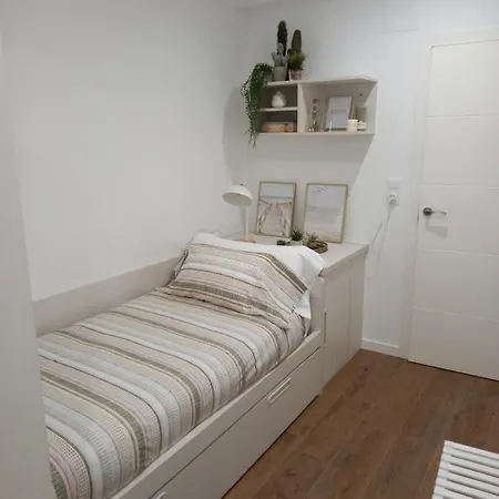 Vigob Apto Al Lado Vialia - Corteingles *