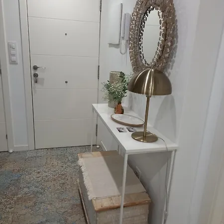 Vigob Apto Al Lado Vialia - Corteingles Appartement