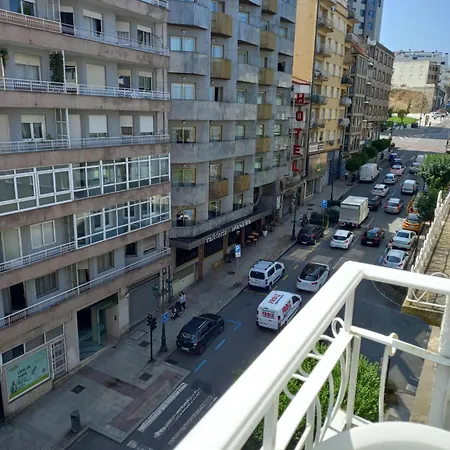 Vigob Apto Al Lado Vialia - Corteingles Appartement