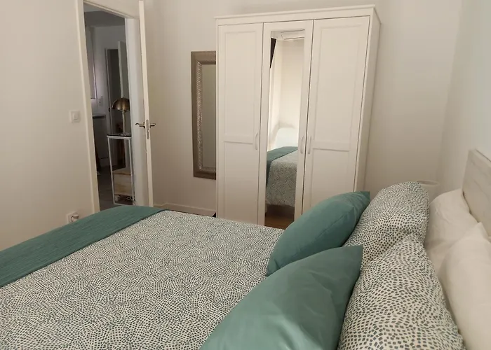 Vigob Apto Al Lado Vialia - Corteingles *