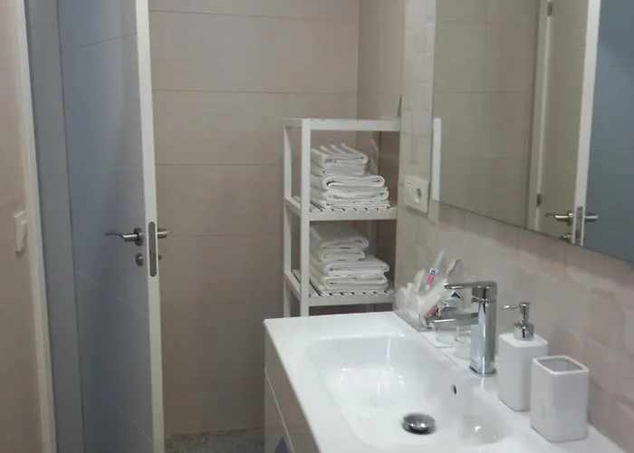 Vigob Apto Al Lado Vialia - Corteingles Appartement *